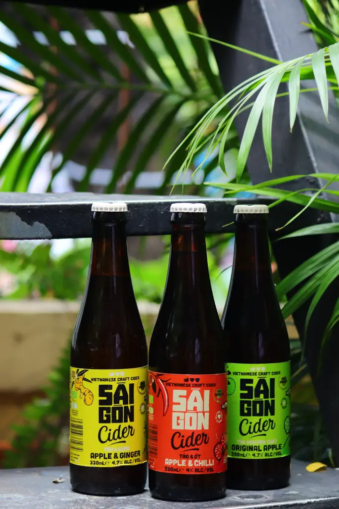 Saigon Cider Set 12 Chai mix vị (330 ML x 12 chai)